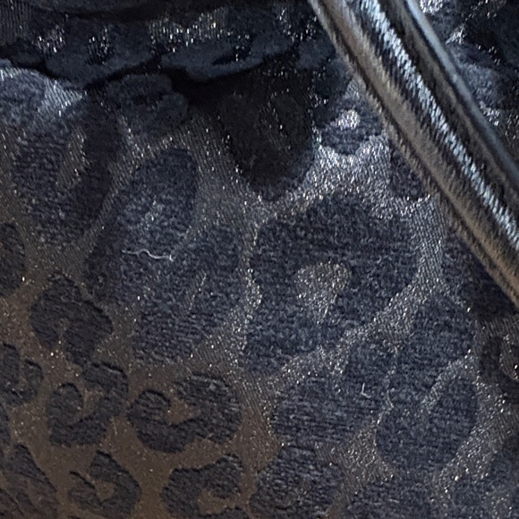 Coach Black Leopard Print Women's Bag - Picture 3 of 8